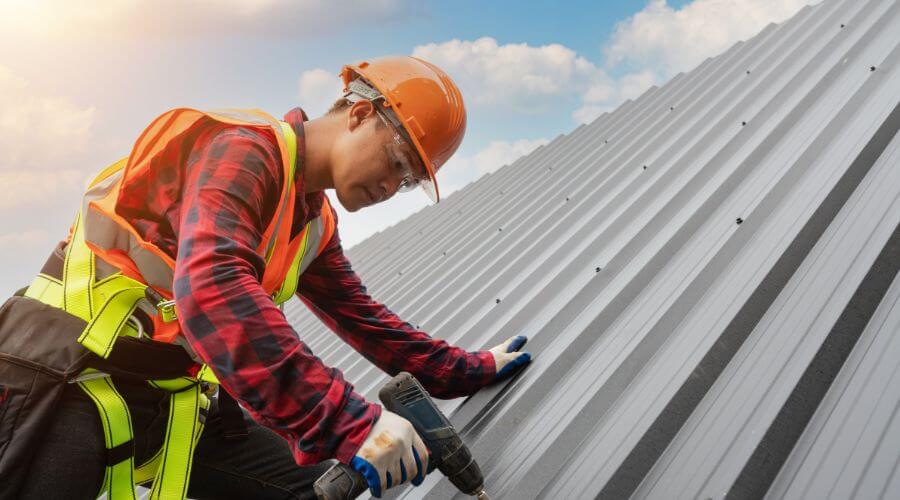 Professional Emergency Roof Repairs services in Battiest, OK